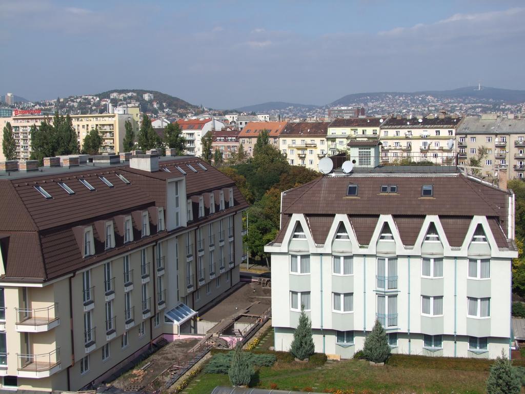 Hotel Bara Junior Budapest Ngoại thất bức ảnh