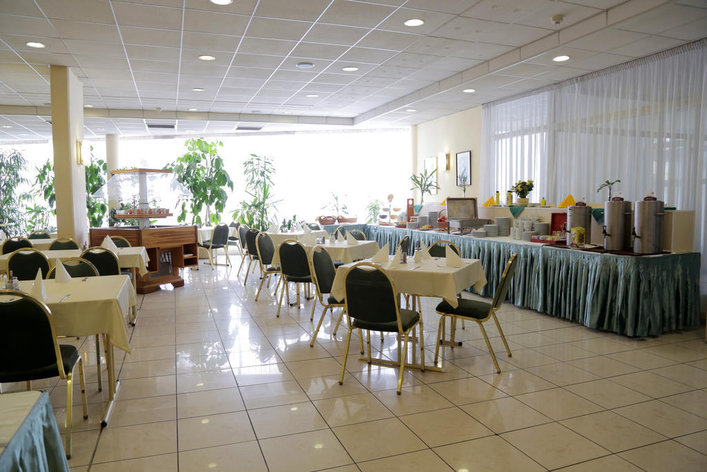 Hotel Bara Junior Budapest Ngoại thất bức ảnh