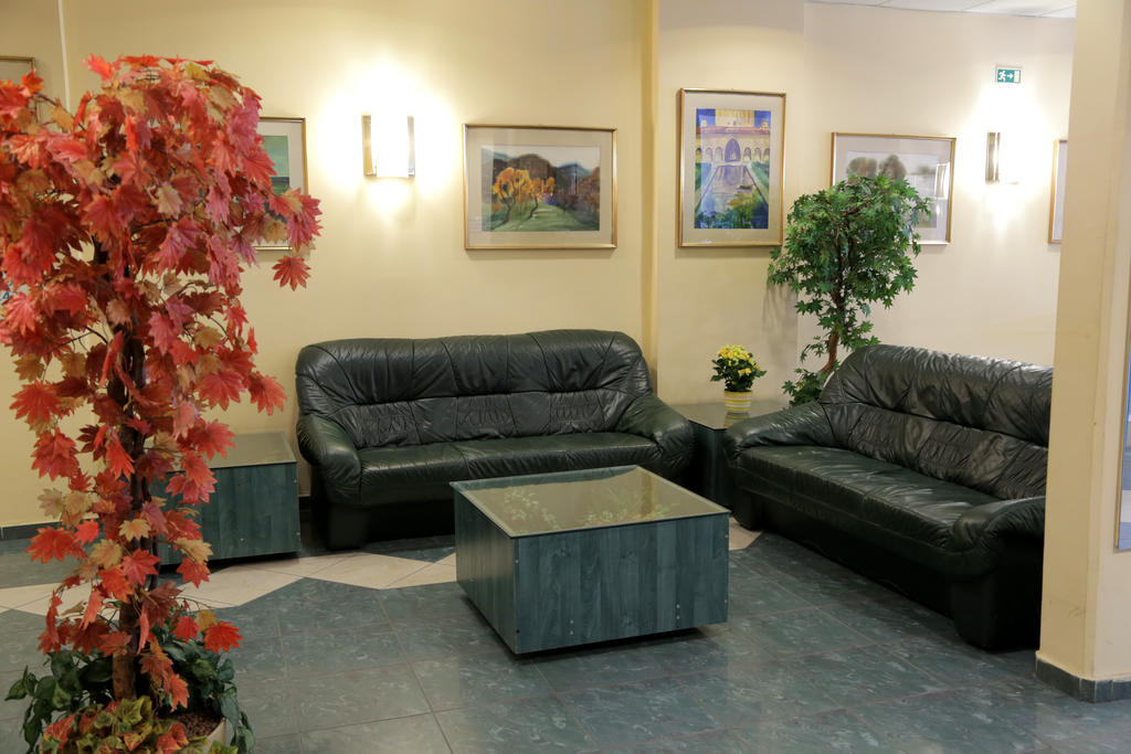 Hotel Bara Junior Budapest Ngoại thất bức ảnh