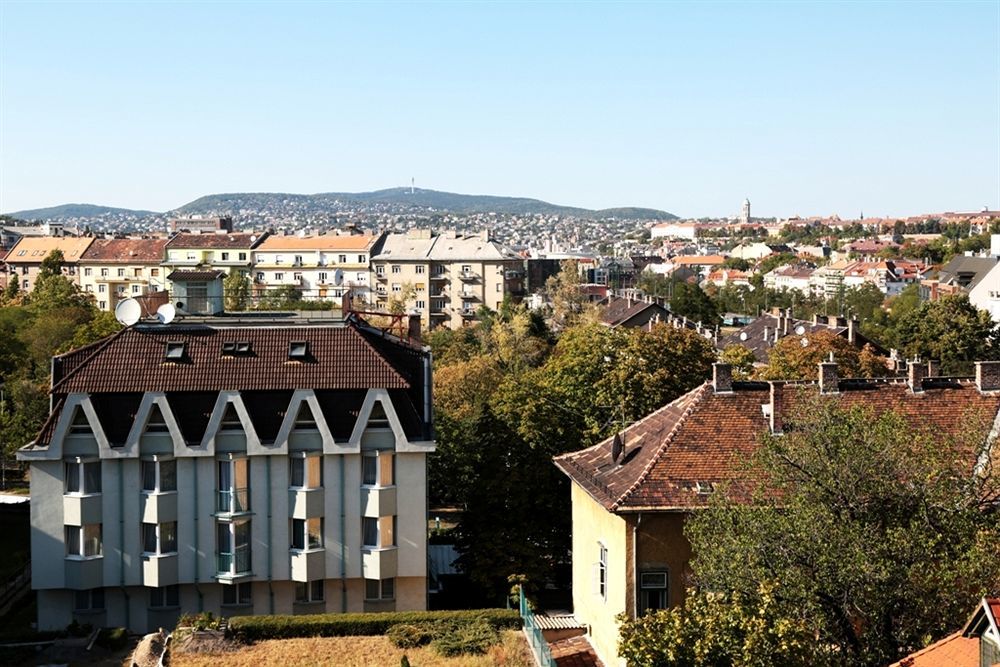 Hotel Bara Junior Budapest Ngoại thất bức ảnh